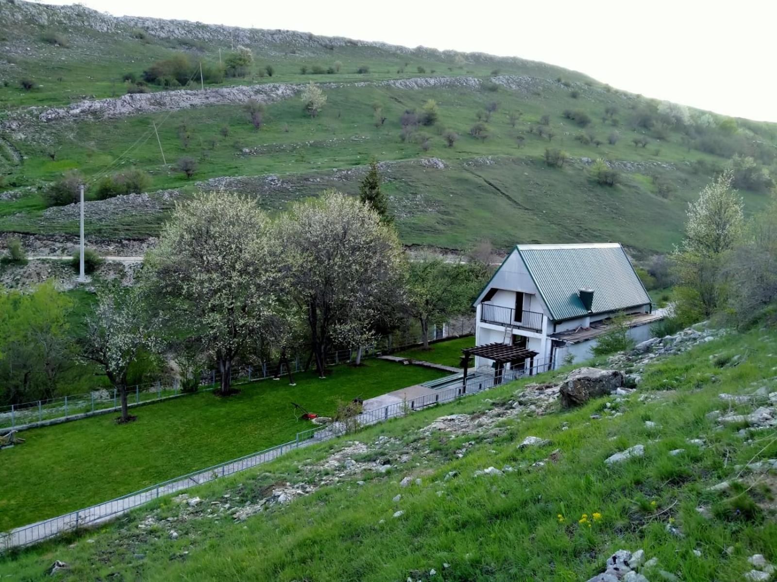 Vikendica Na Jezeru Villa Gacko Exterior photo